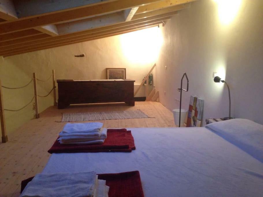 Casa Del Nespolo Bed & Breakfast Pilzone Dış mekan fotoğraf