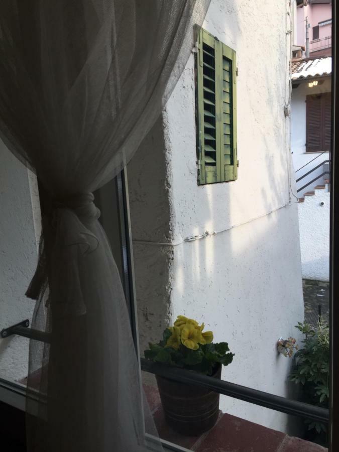 Casa Del Nespolo Bed & Breakfast Pilzone Dış mekan fotoğraf